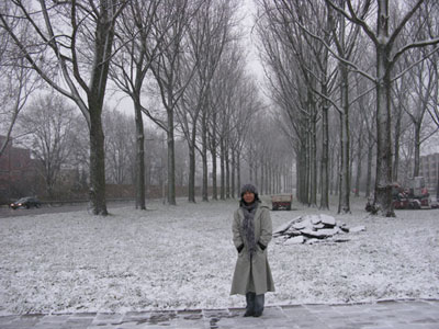 Aymeeh Mendoza Diaz in the midst of snow in Netherlands.