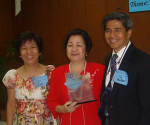 Lina Barrion received the Varrons Award for Teaching